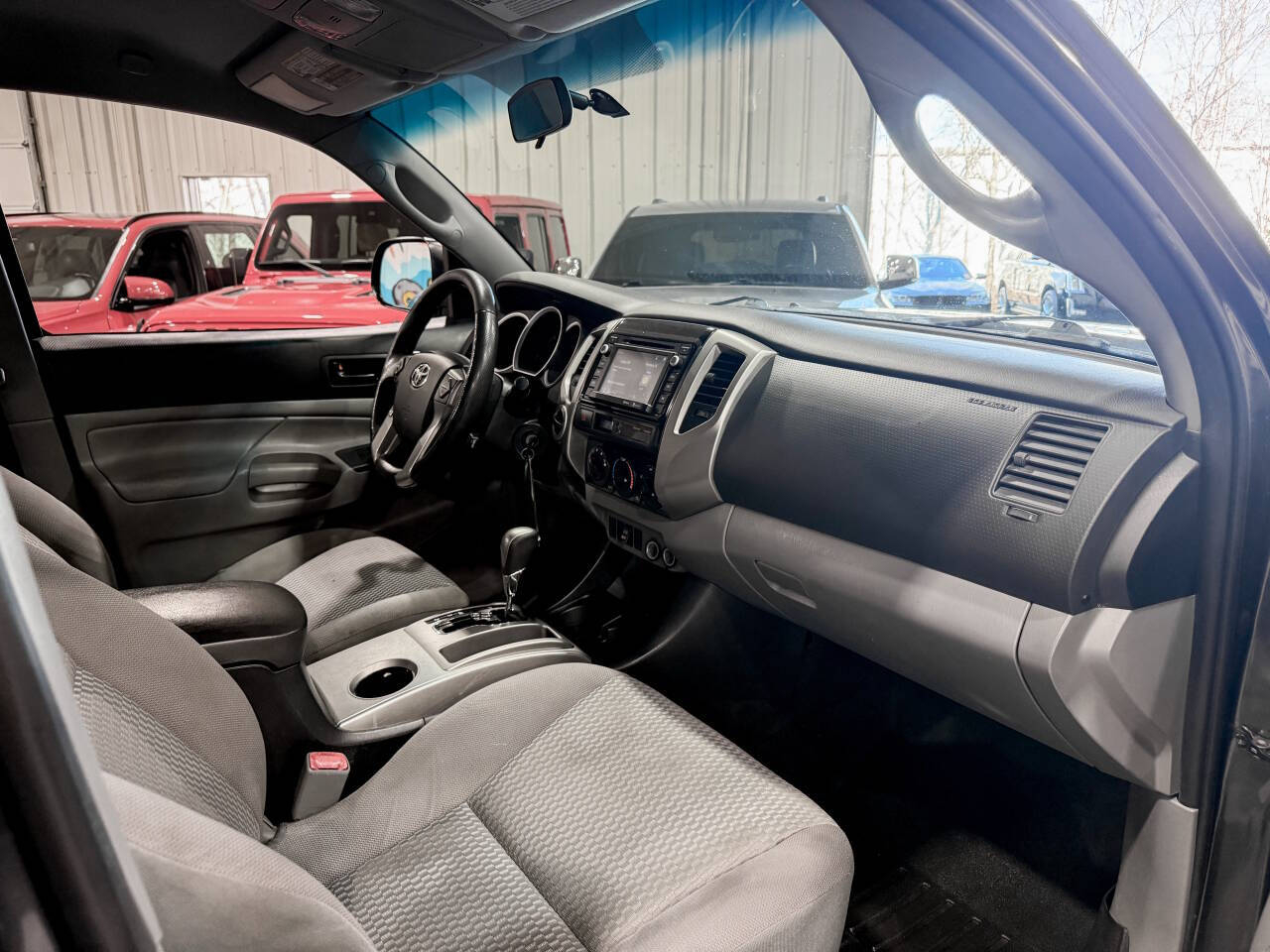 Toyota Tacoma Double Cab V6 5AT 4WD 2014