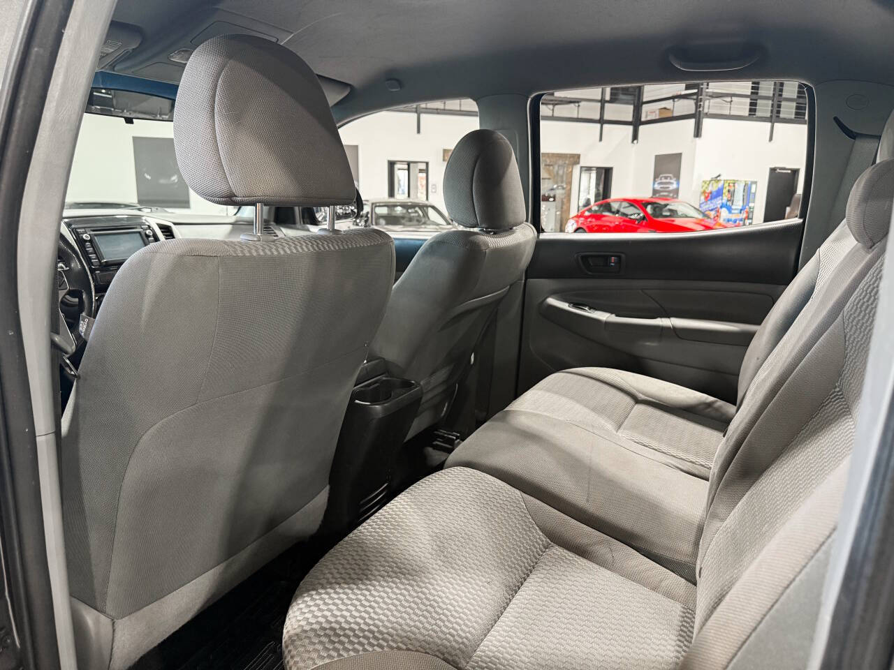 Toyota Tacoma Double Cab V6 5AT 4WD 2014