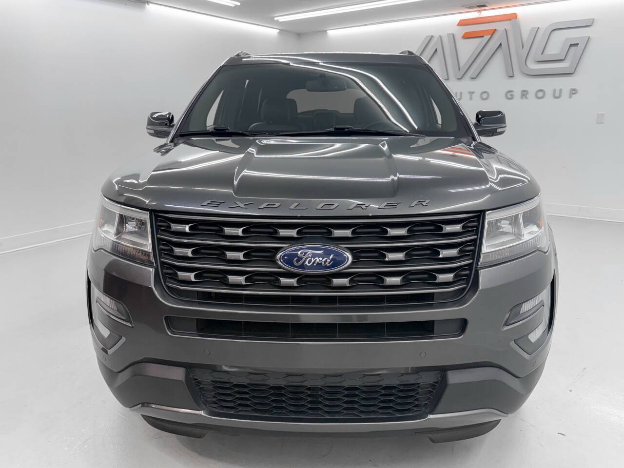 Ford Explorer XLT FWD 2017