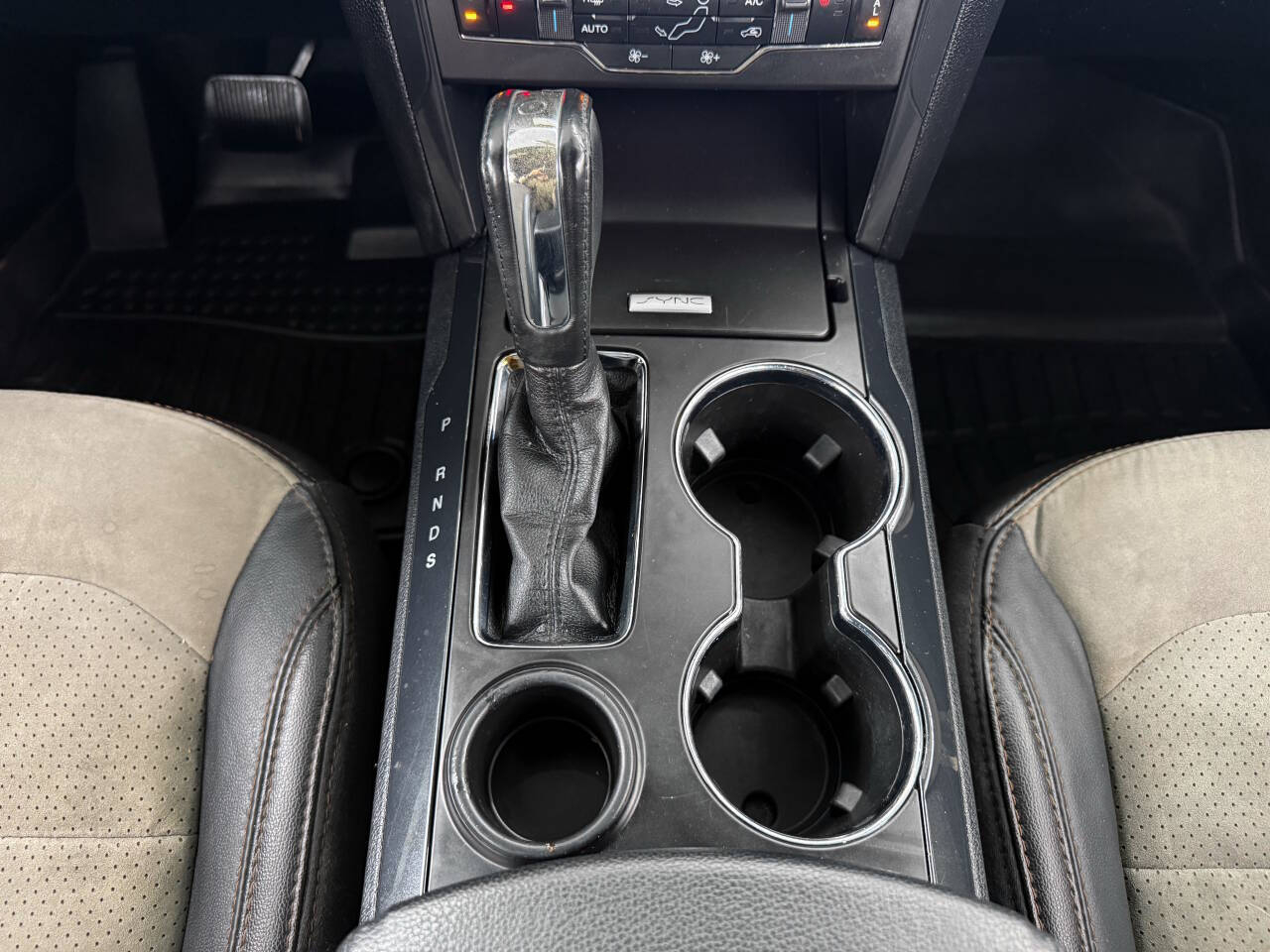 Ford Explorer XLT FWD 2017