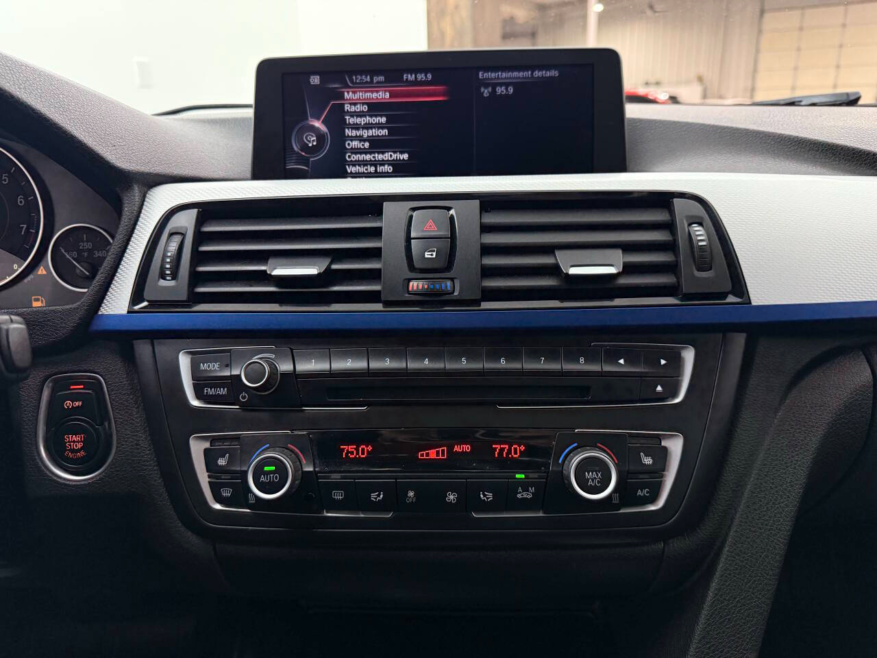 BMW 3-Series 328i xDrive Sedan 2015