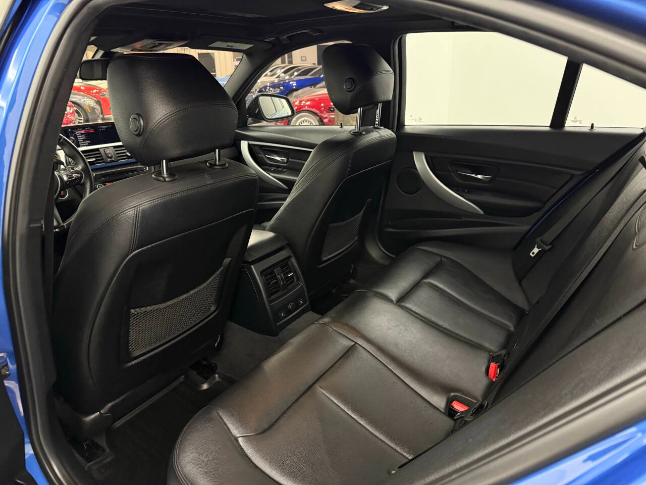 BMW 3-Series 328i xDrive Sedan 2015