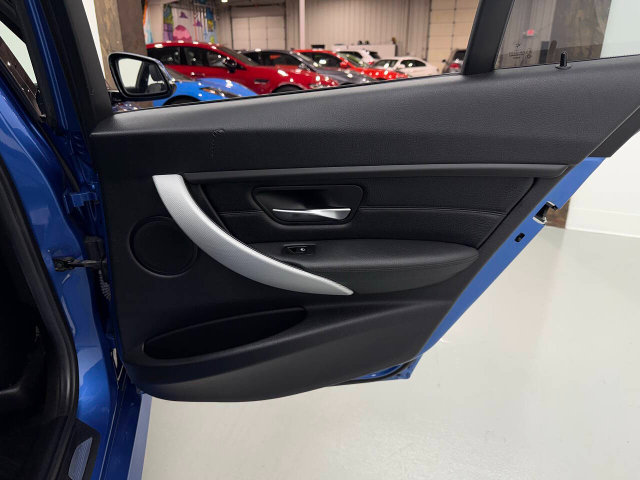 BMW 3-Series 328i xDrive Sedan 2015