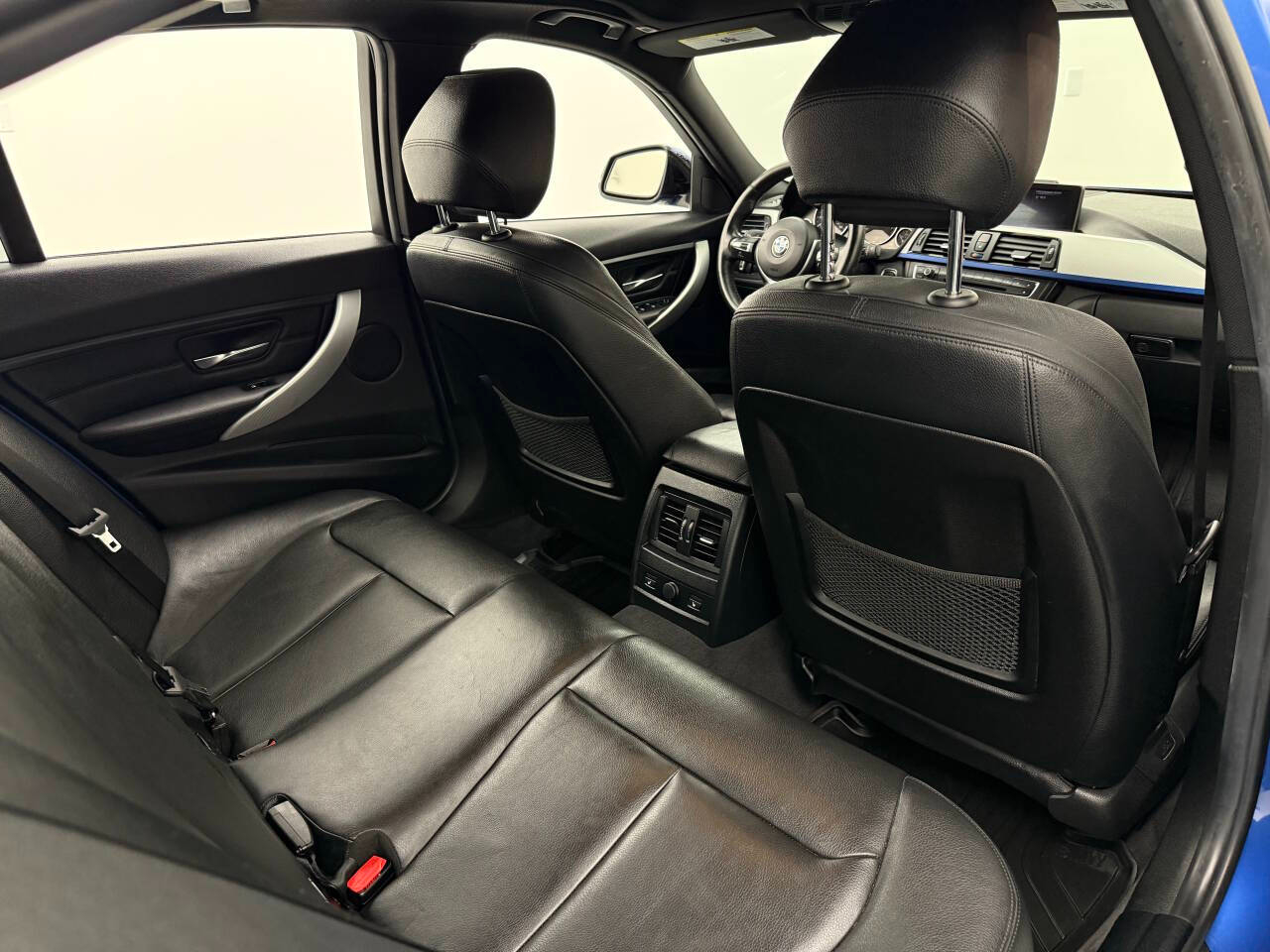 BMW 3-Series 328i xDrive Sedan 2015