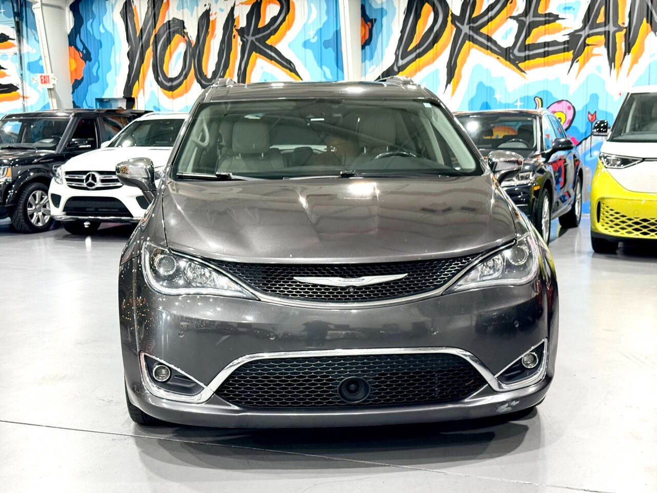 Chrysler Pacifica Limited 2018