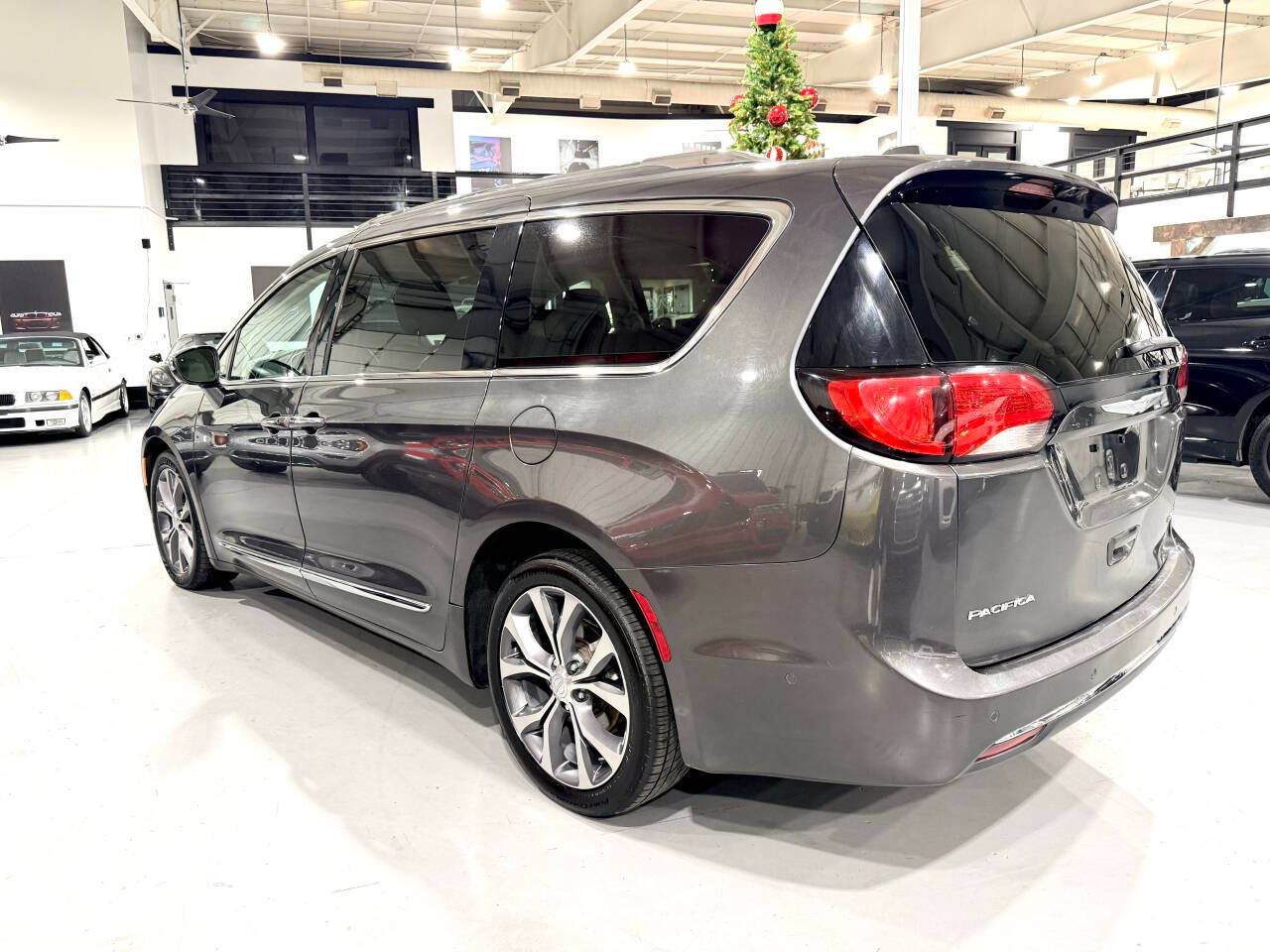 Chrysler Pacifica Limited 2018