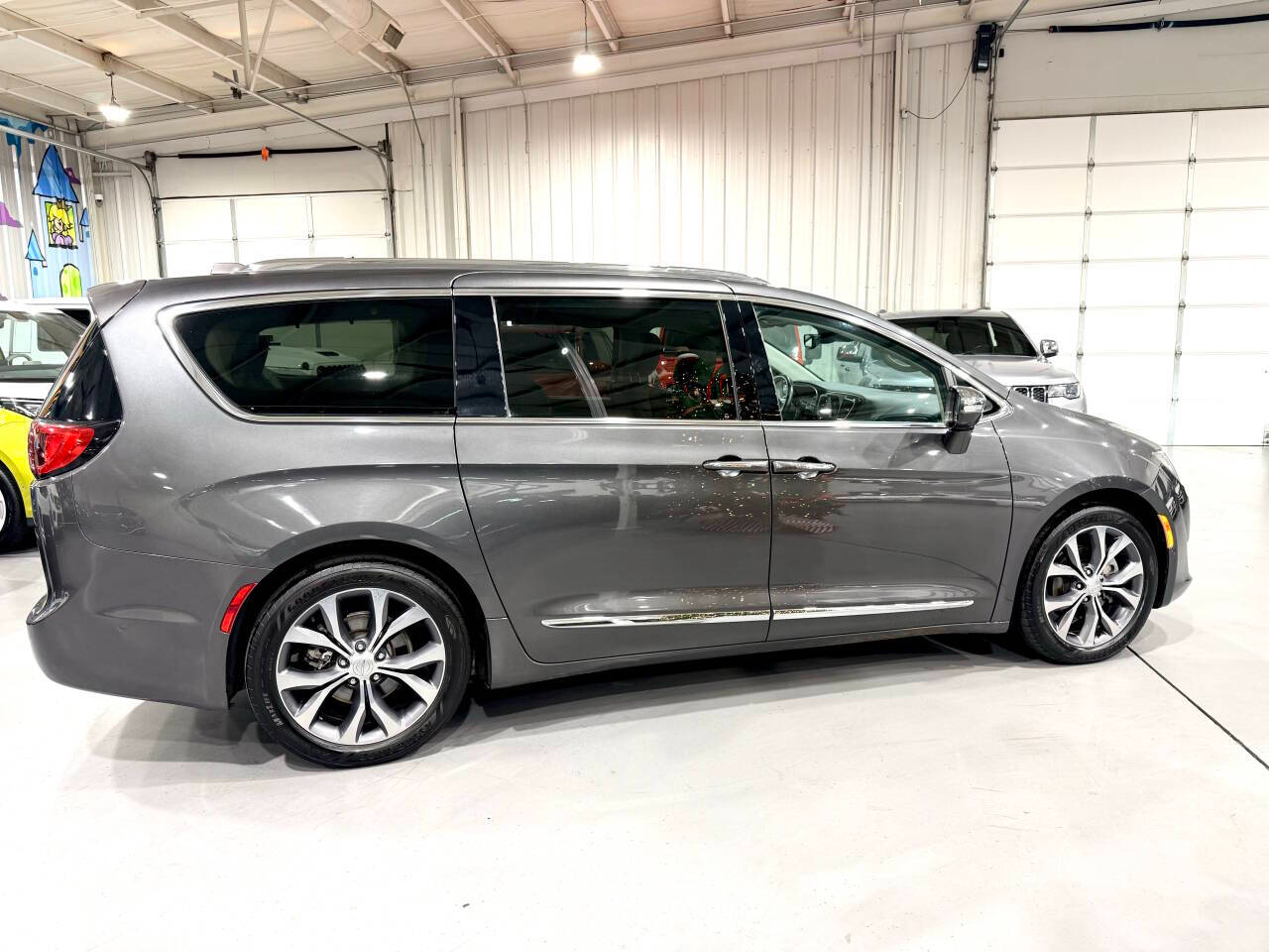 Chrysler Pacifica Limited 2018