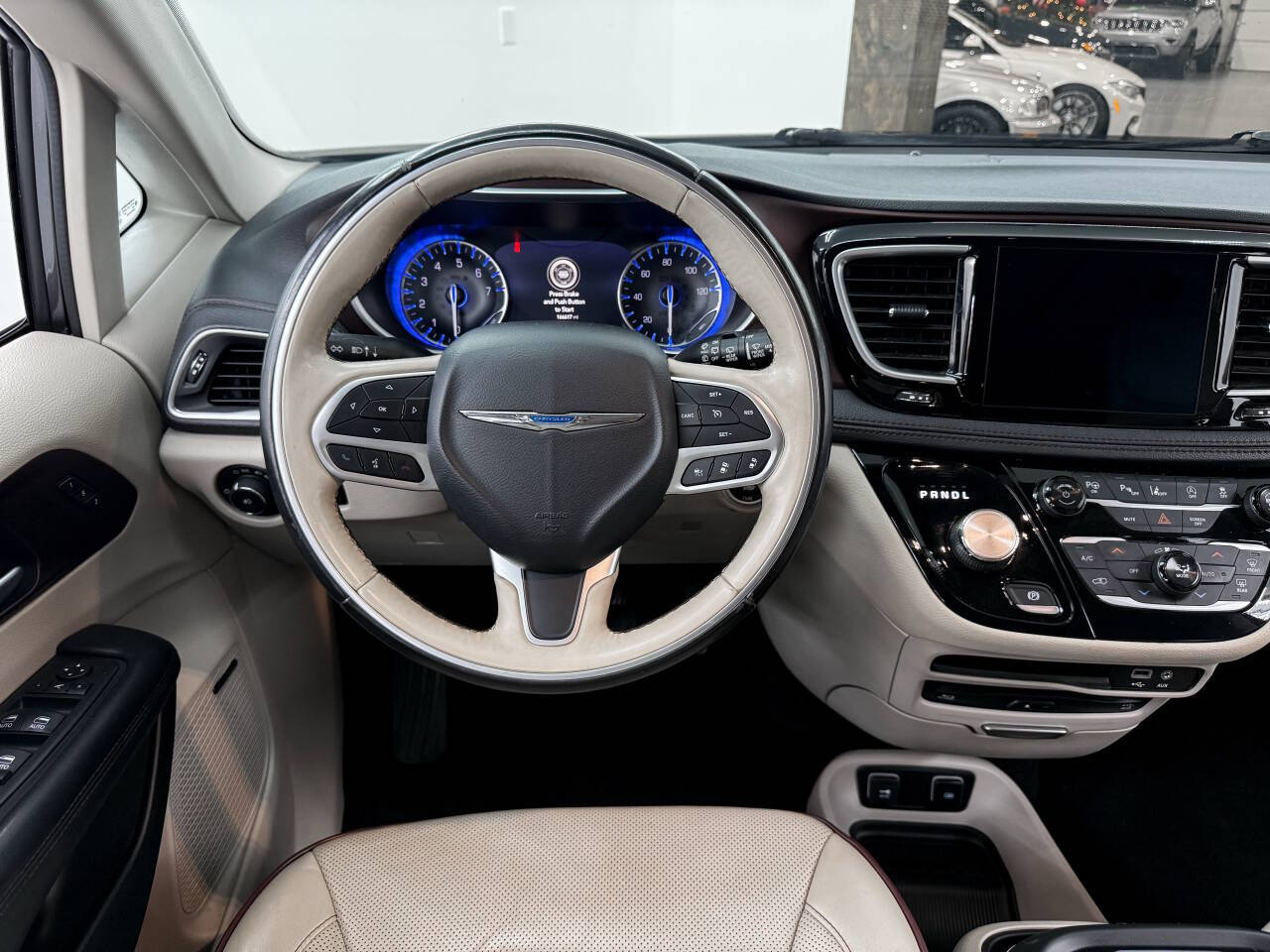 Chrysler Pacifica Limited 2018