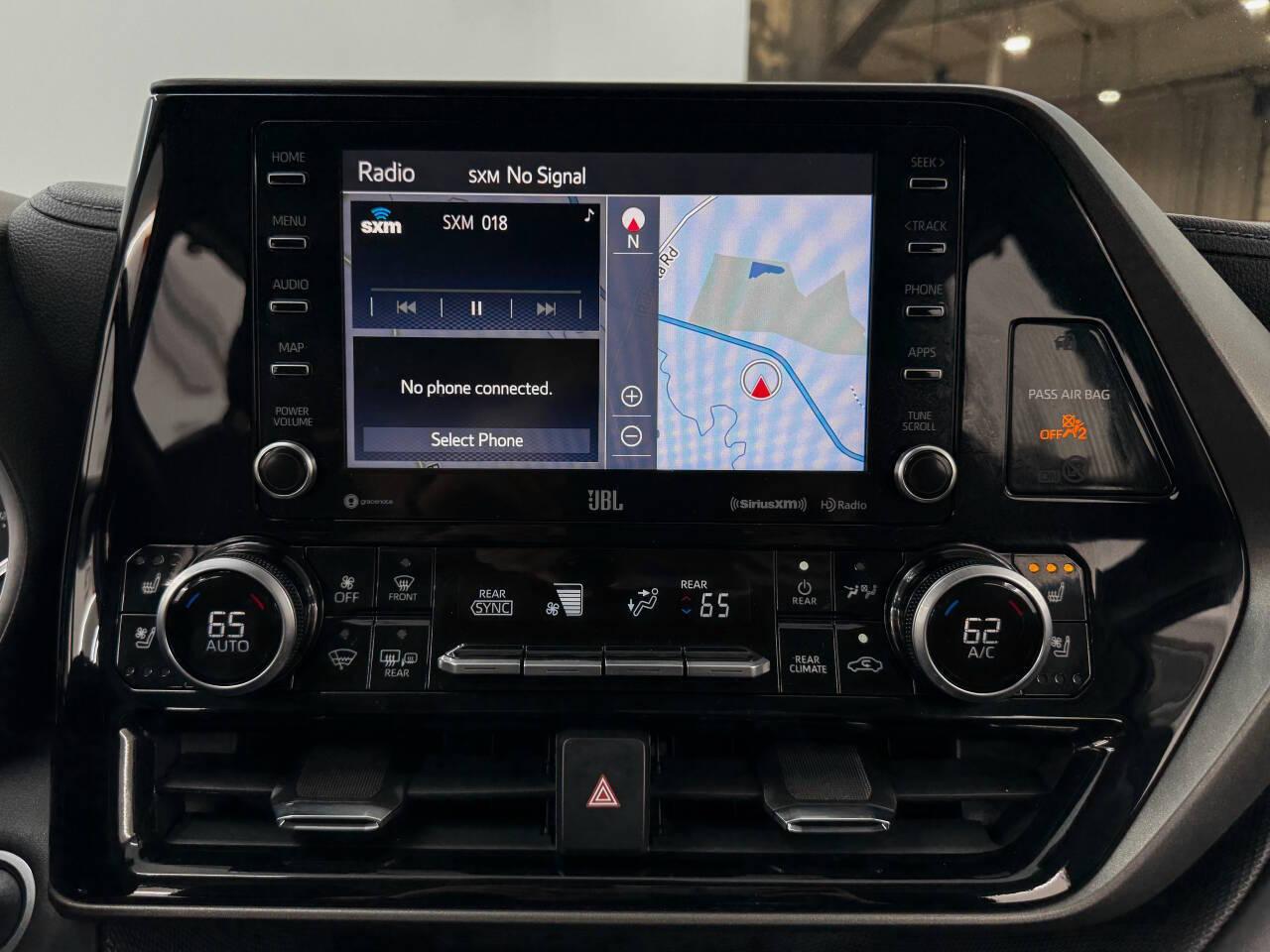 Toyota Highlander Limited AWD V6 2021