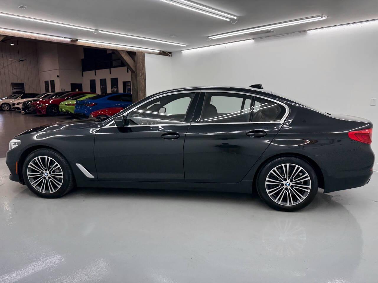 BMW 5-Series 540i xDrive 2019