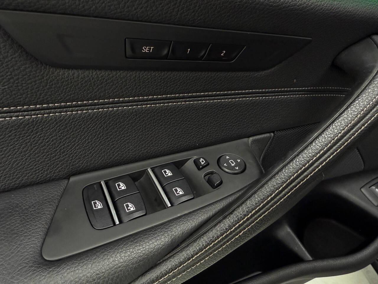 BMW 5-Series 540i xDrive 2019