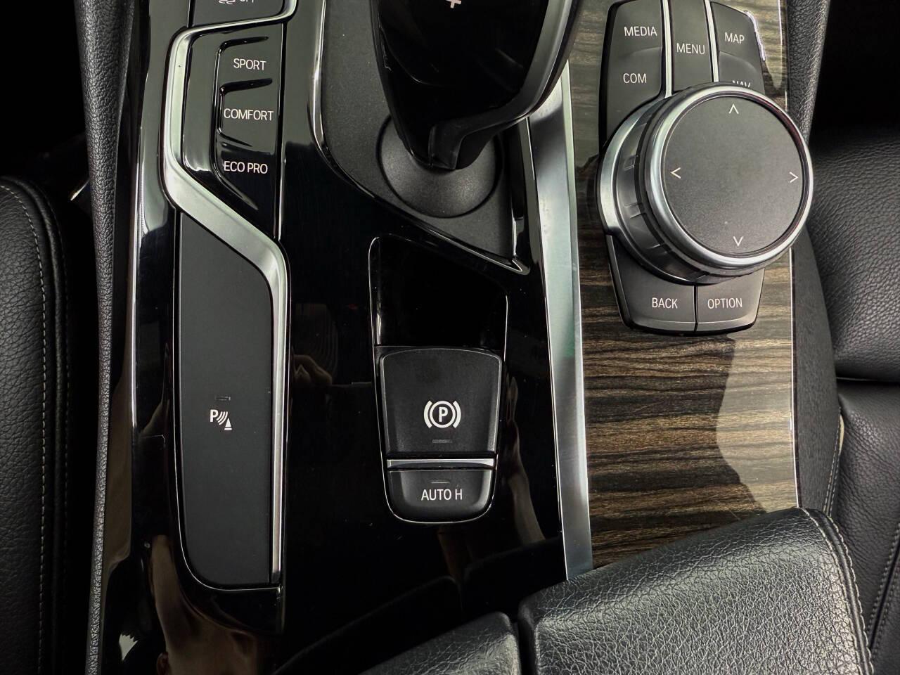 BMW 5-Series 540i xDrive 2019