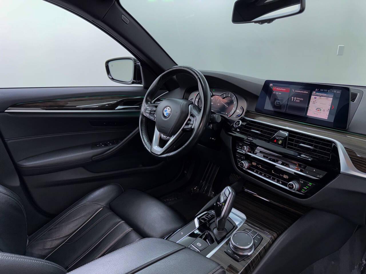 BMW 5-Series 540i xDrive 2019