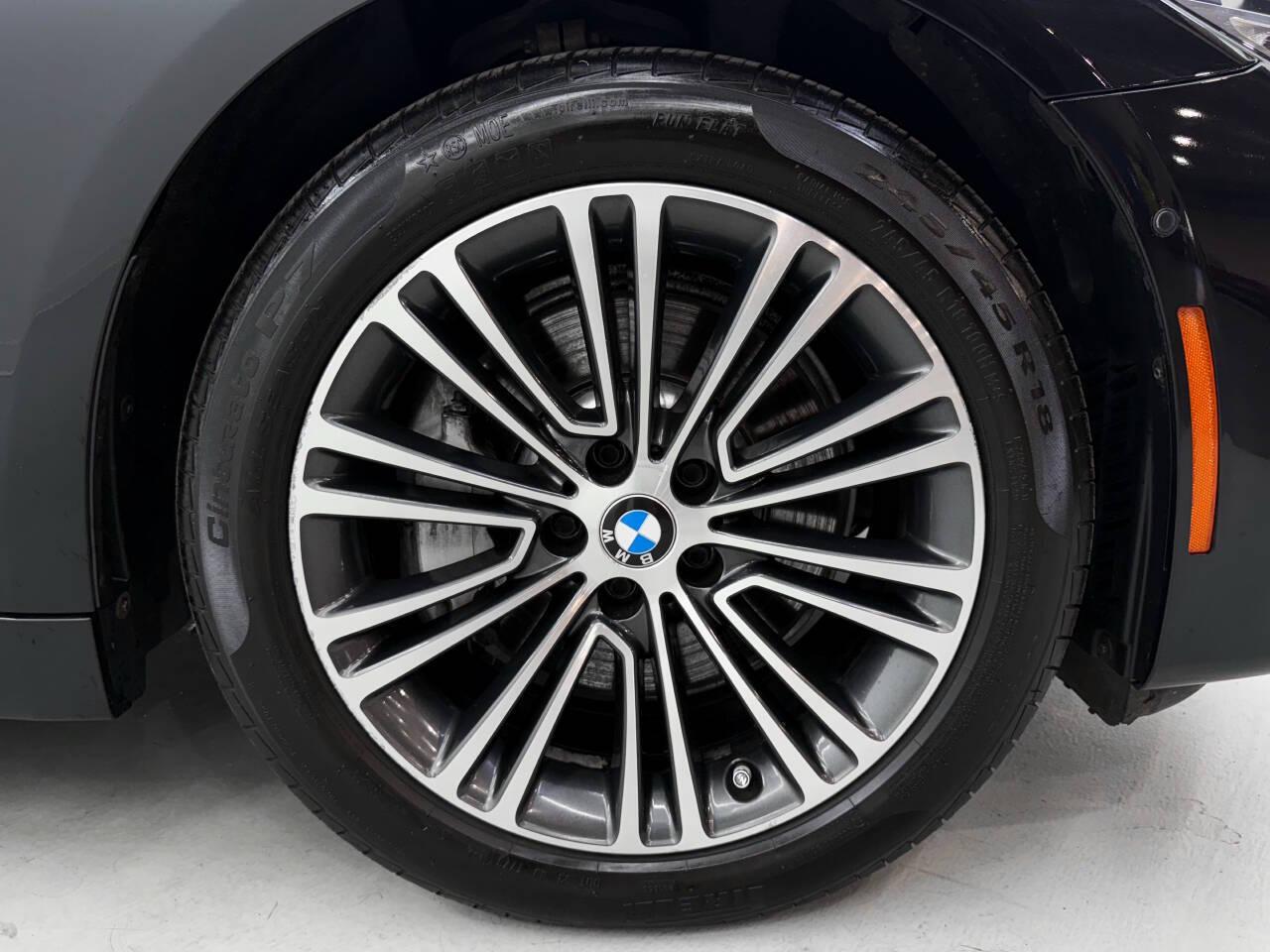 BMW 5-Series 540i xDrive 2019