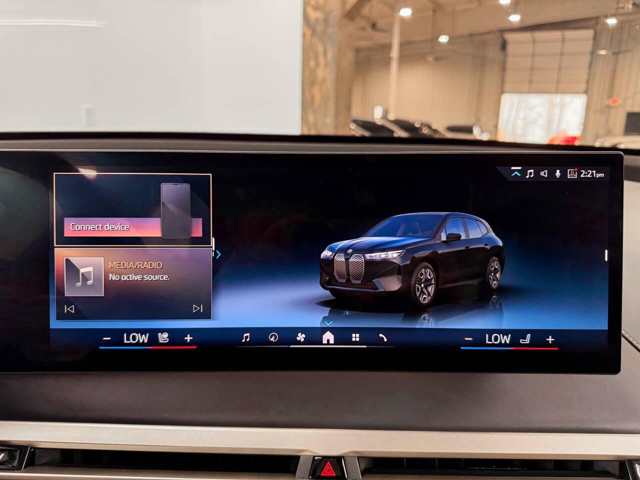 BMW iX xDrive50 2024