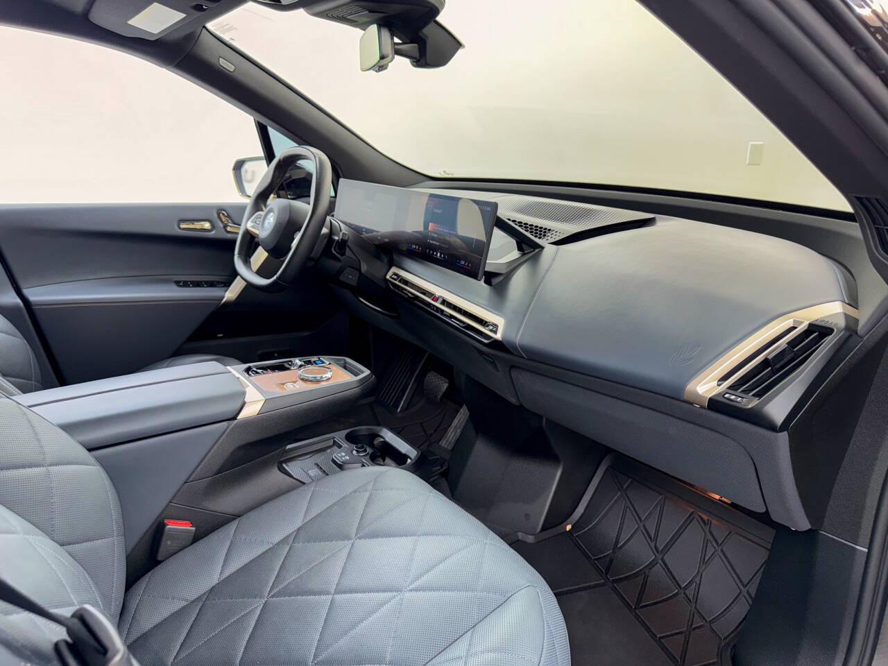 BMW iX xDrive50 2024