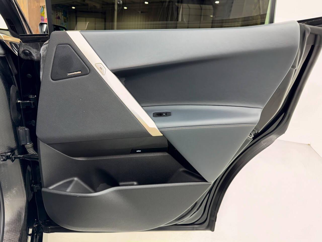 BMW iX xDrive50 2024