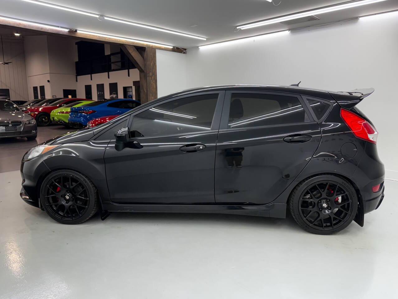 Ford Fiesta ST Hatchback 2016