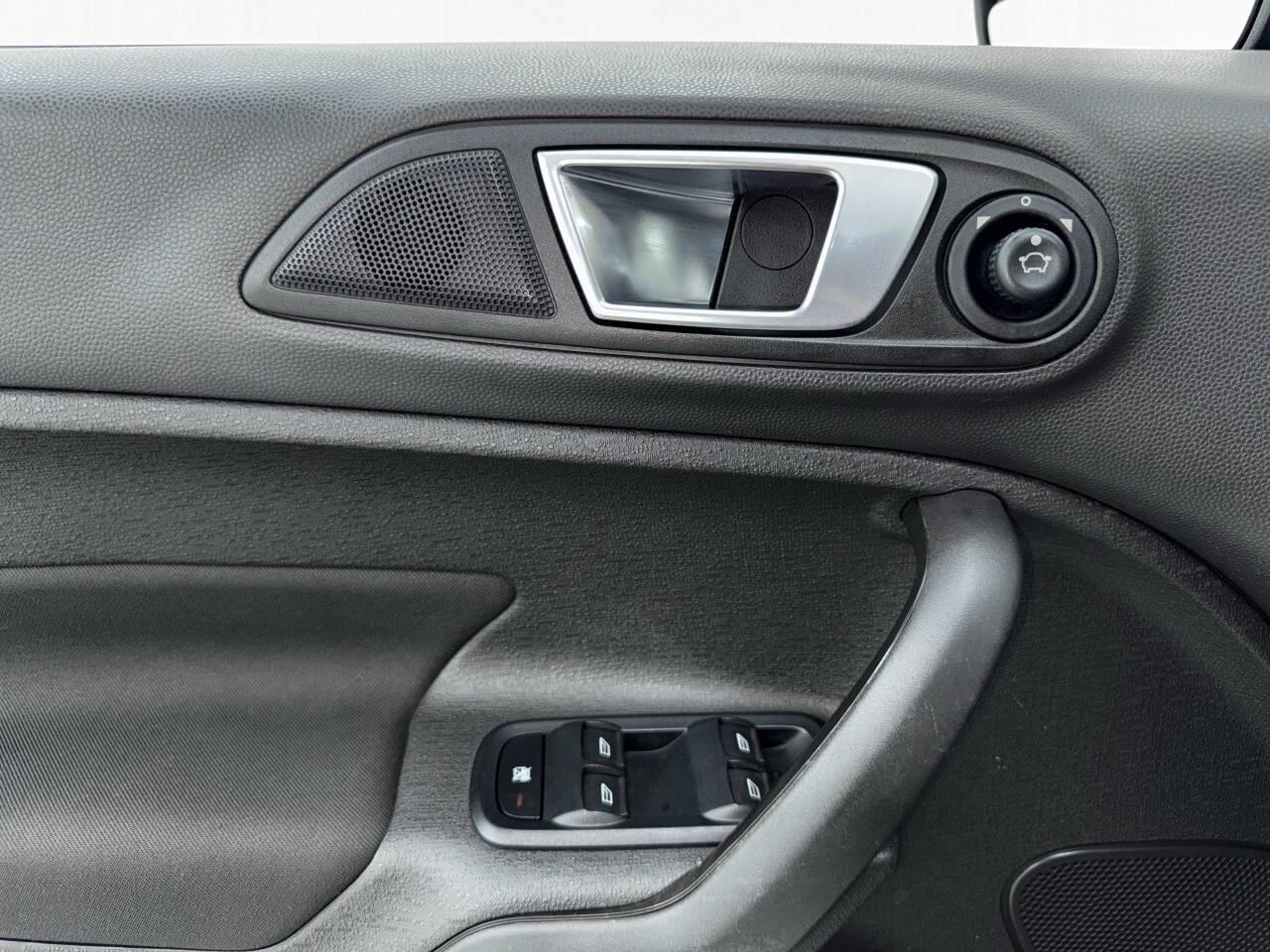 Ford Fiesta ST Hatchback 2016