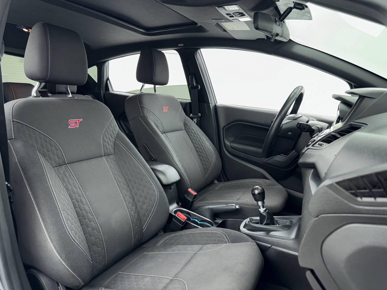 Ford Fiesta ST Hatchback 2016