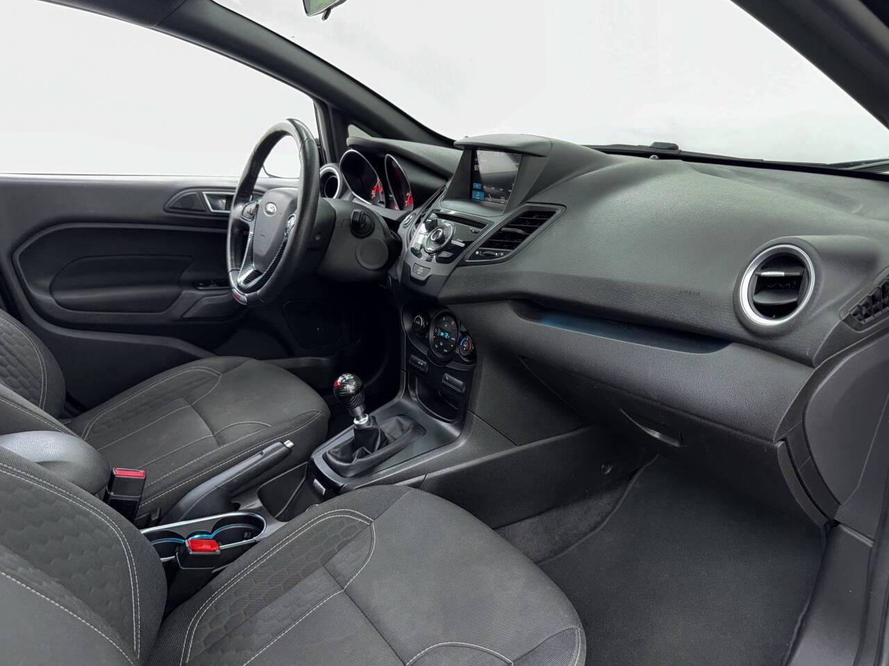 Ford Fiesta ST Hatchback 2016