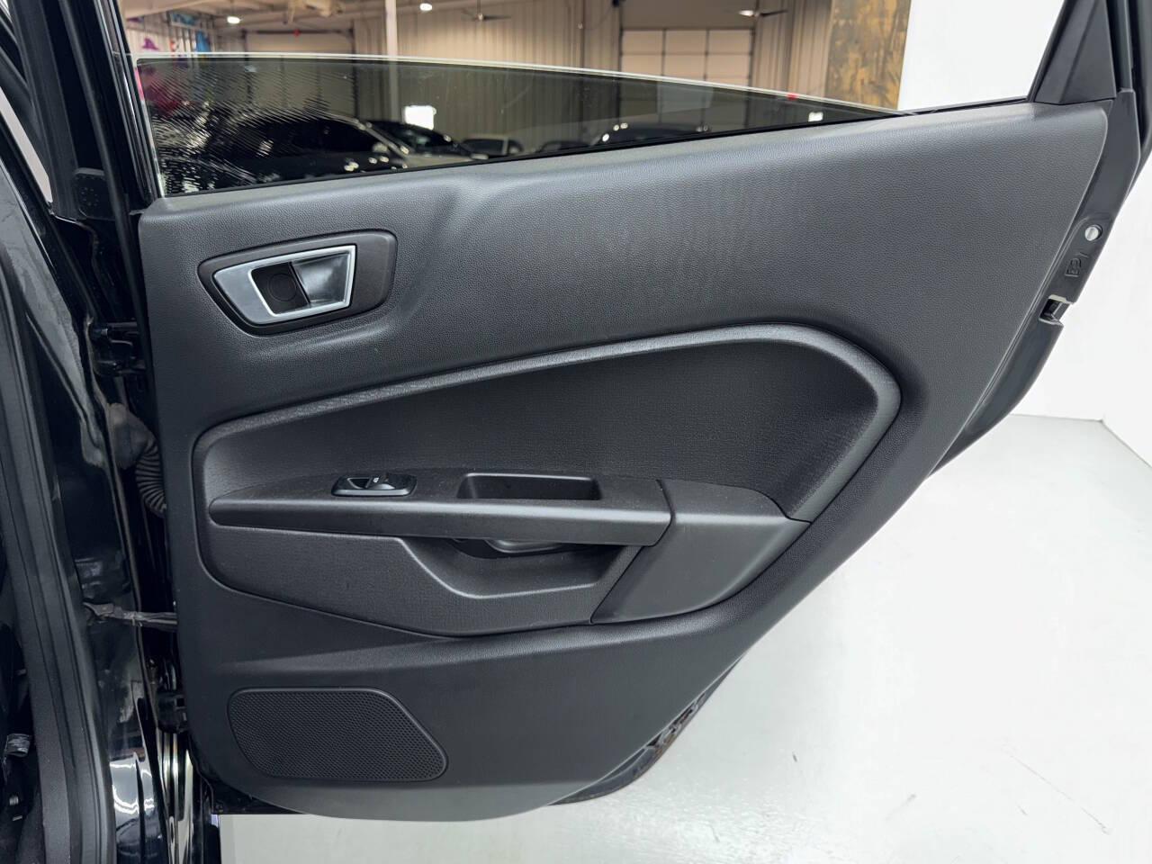 Ford Fiesta ST Hatchback 2016