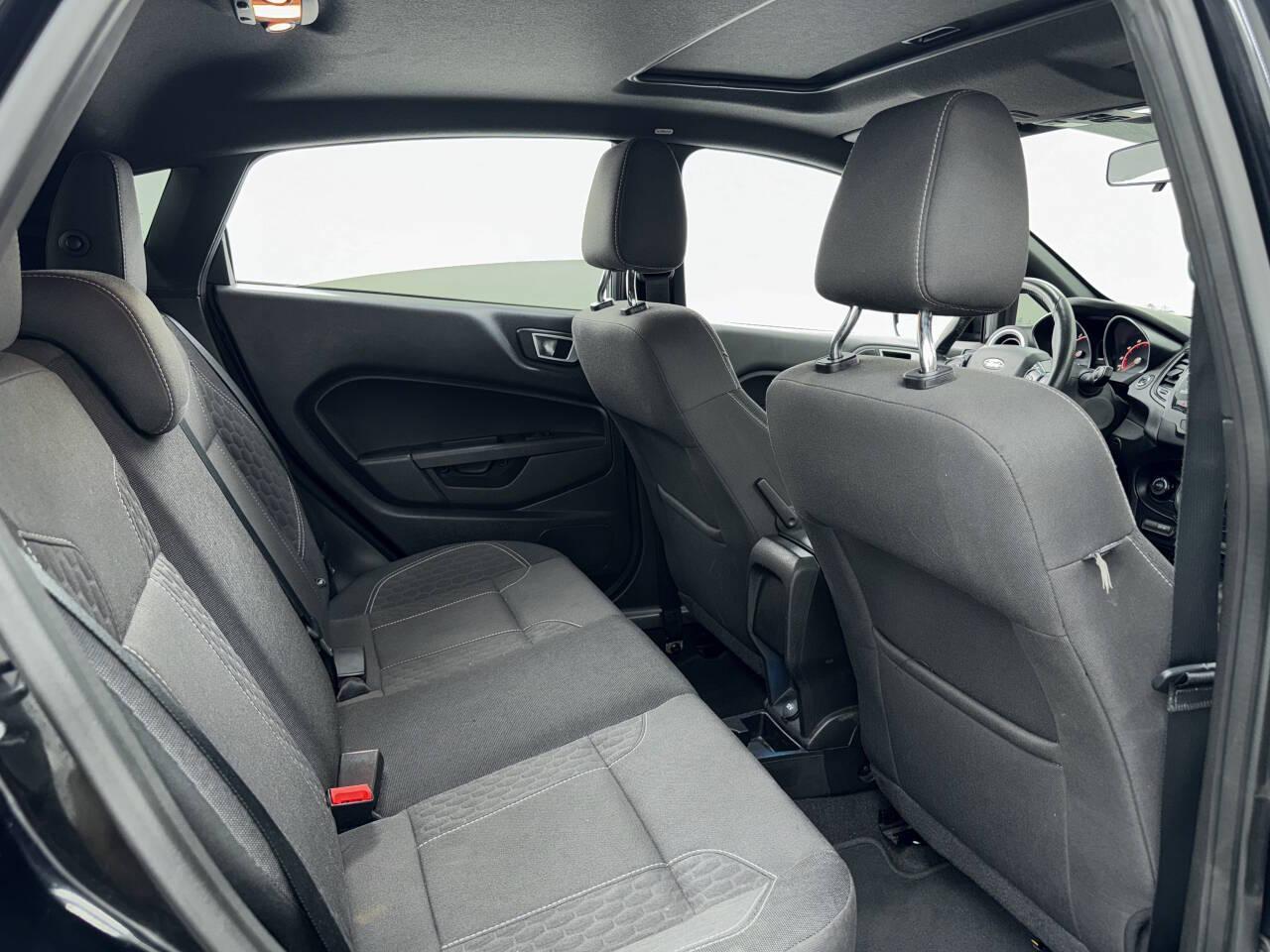 Ford Fiesta ST Hatchback 2016