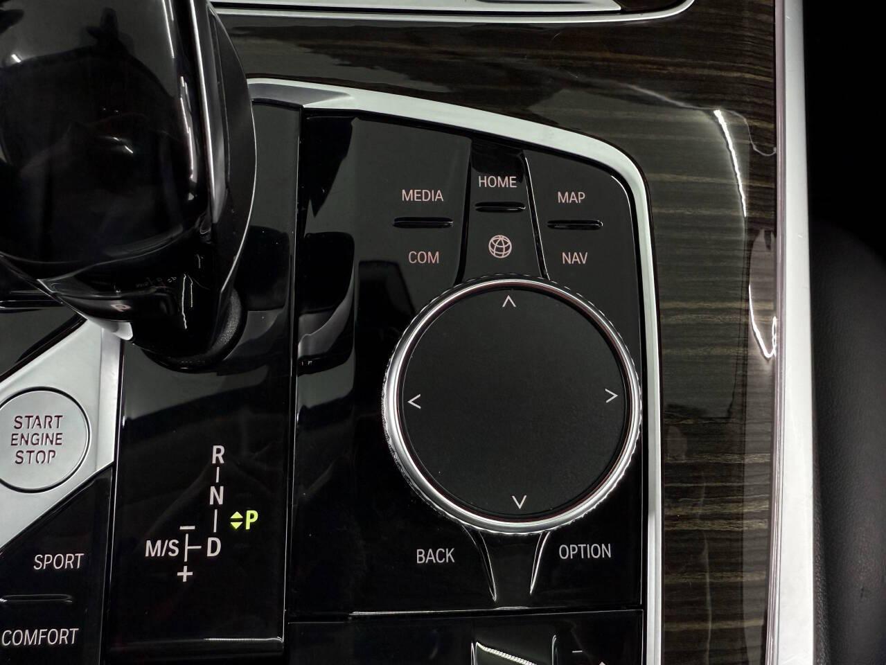 BMW X7 xDrive40i 2021