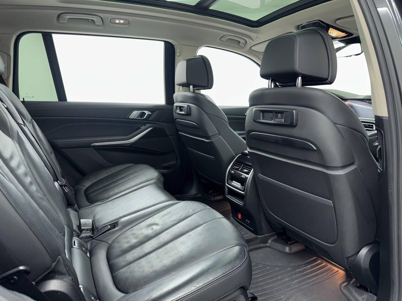 BMW X7 xDrive40i 2021