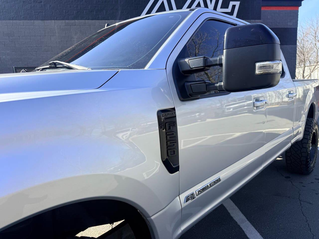 Ford F-250 SD Lariat Crew Cab SWB 4WD 2019