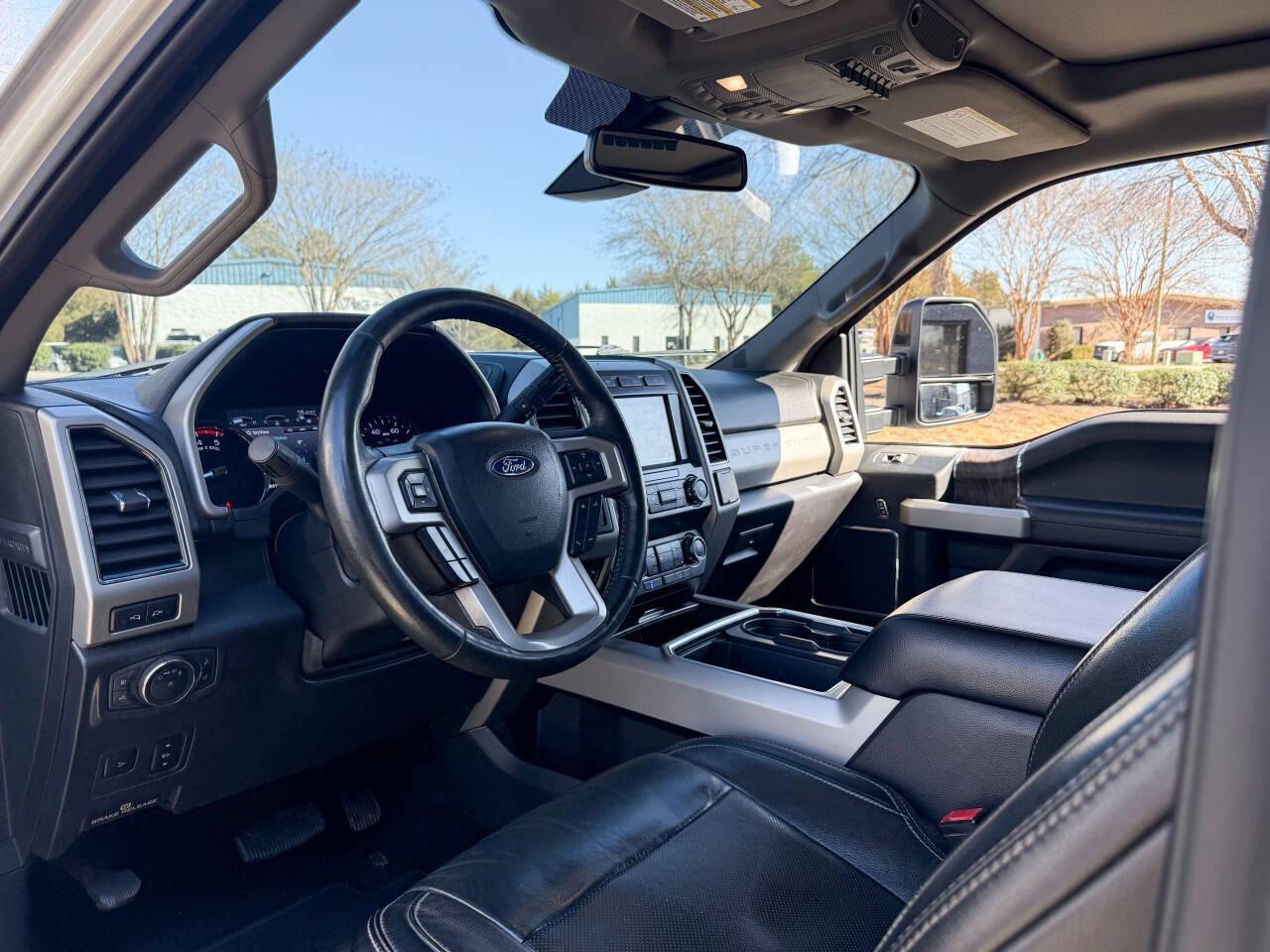Ford F-250 SD Lariat Crew Cab SWB 4WD 2019