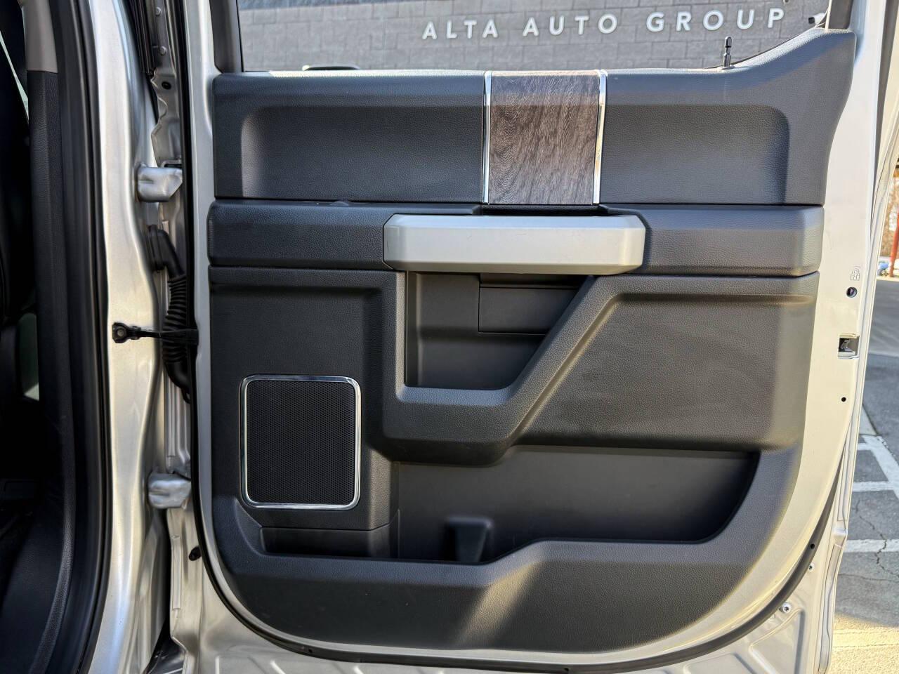 Ford F-250 SD Lariat Crew Cab SWB 4WD 2019