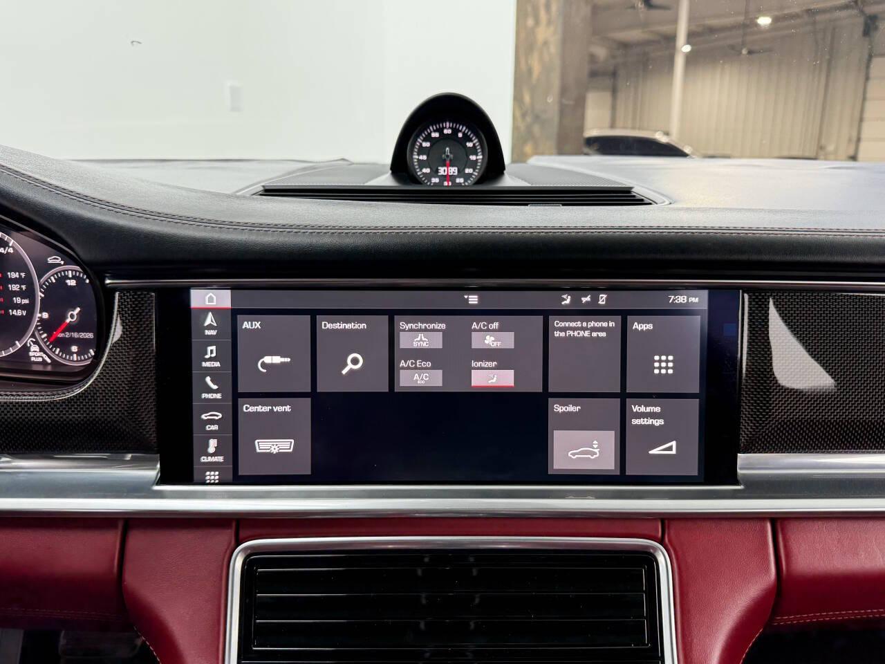 Porsche Panamera GTS 2017