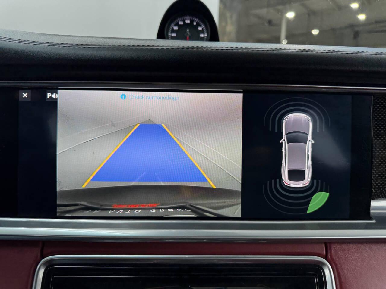 Porsche Panamera GTS 2017