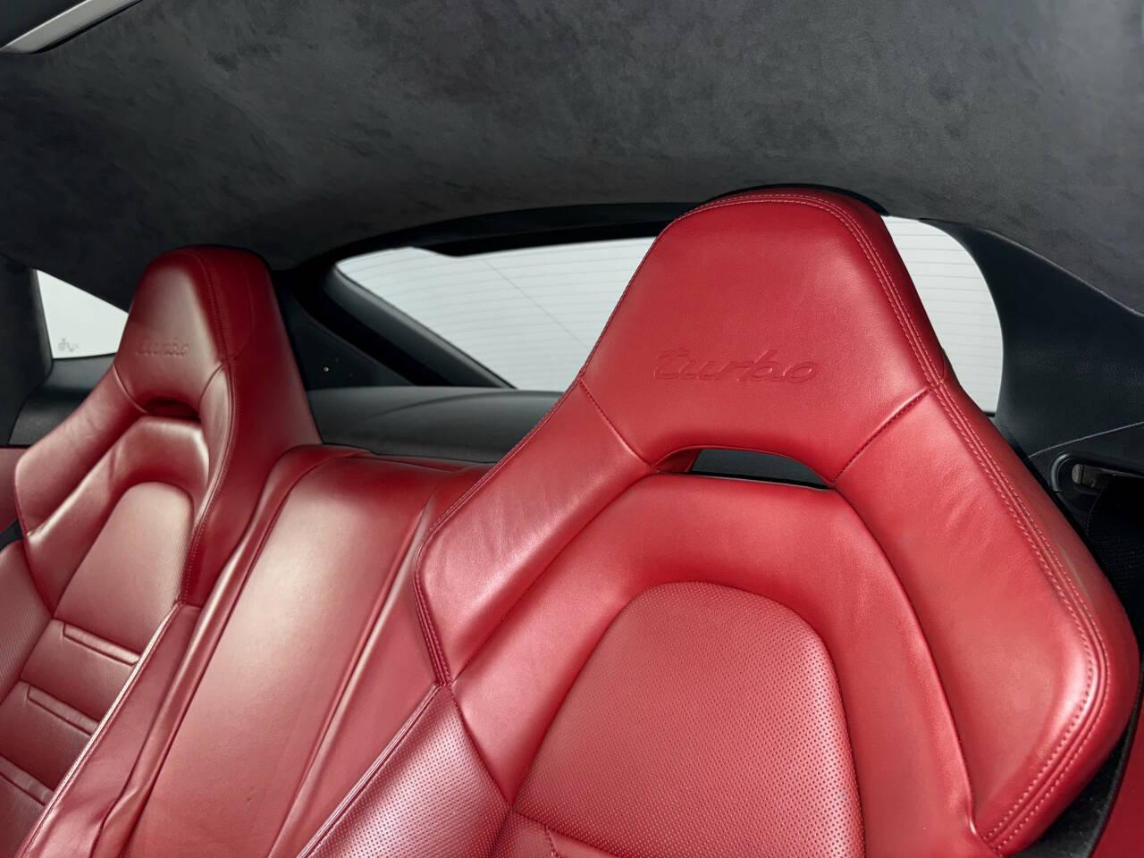 Porsche Panamera GTS 2017