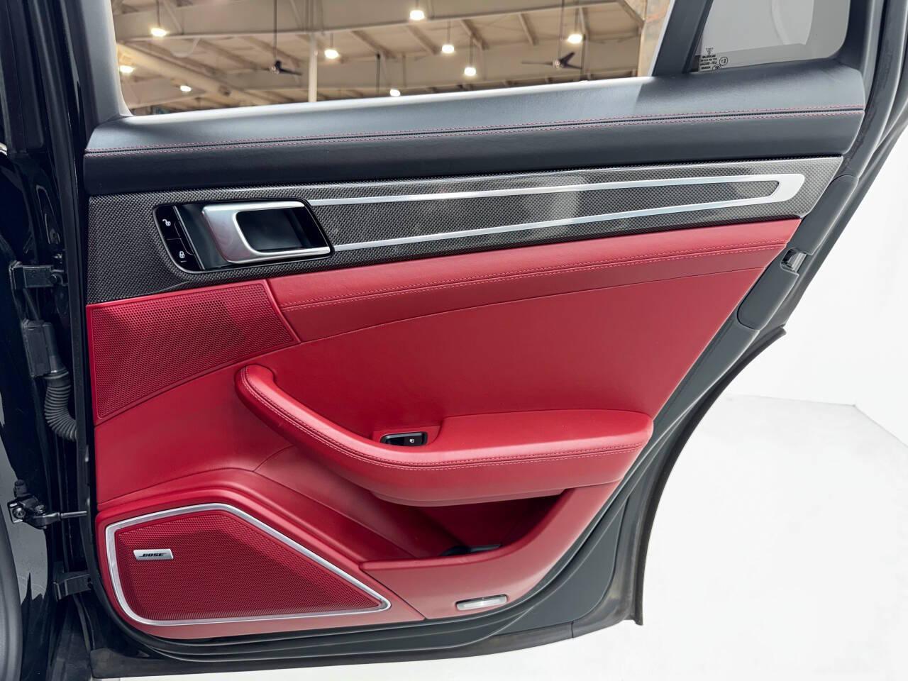 Porsche Panamera GTS 2017