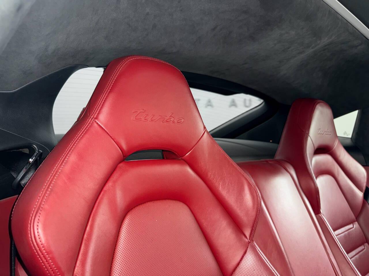 Porsche Panamera GTS 2017