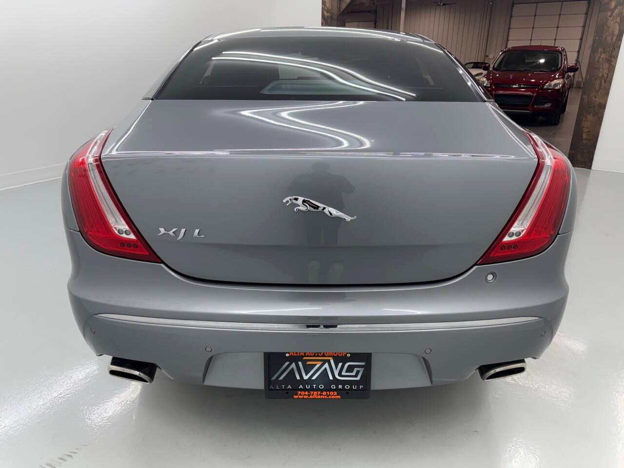 Jaguar XJ-Series XJ Supercharged 2011