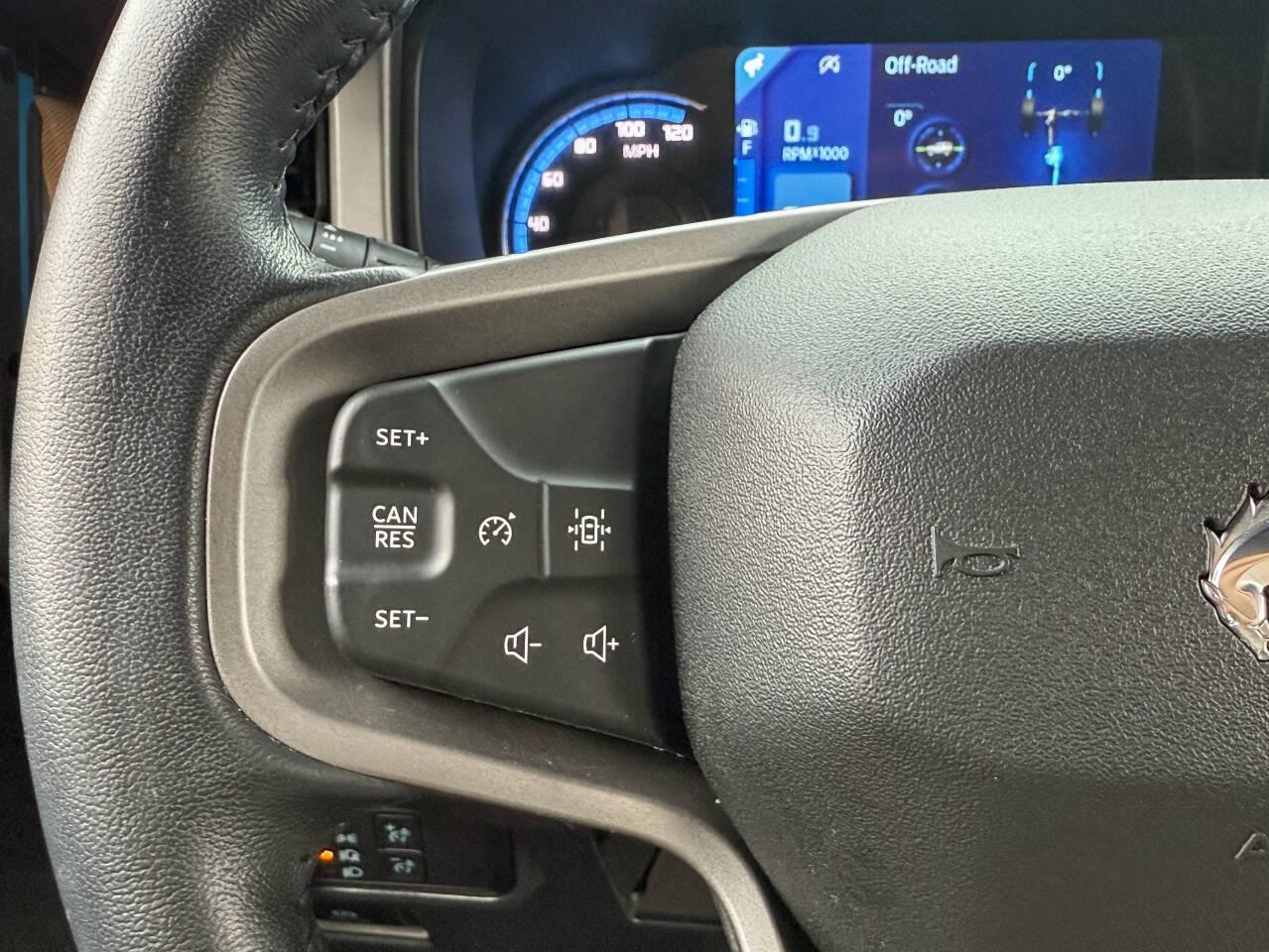 Ford Bronco Base 4-Door 2022