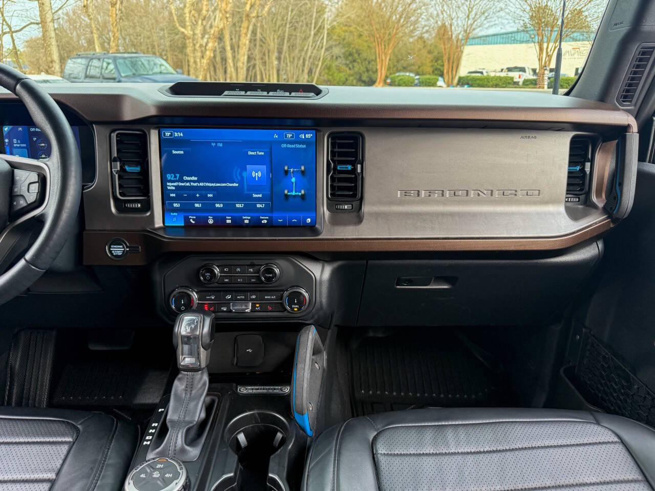 Ford Bronco Base 4-Door 2022