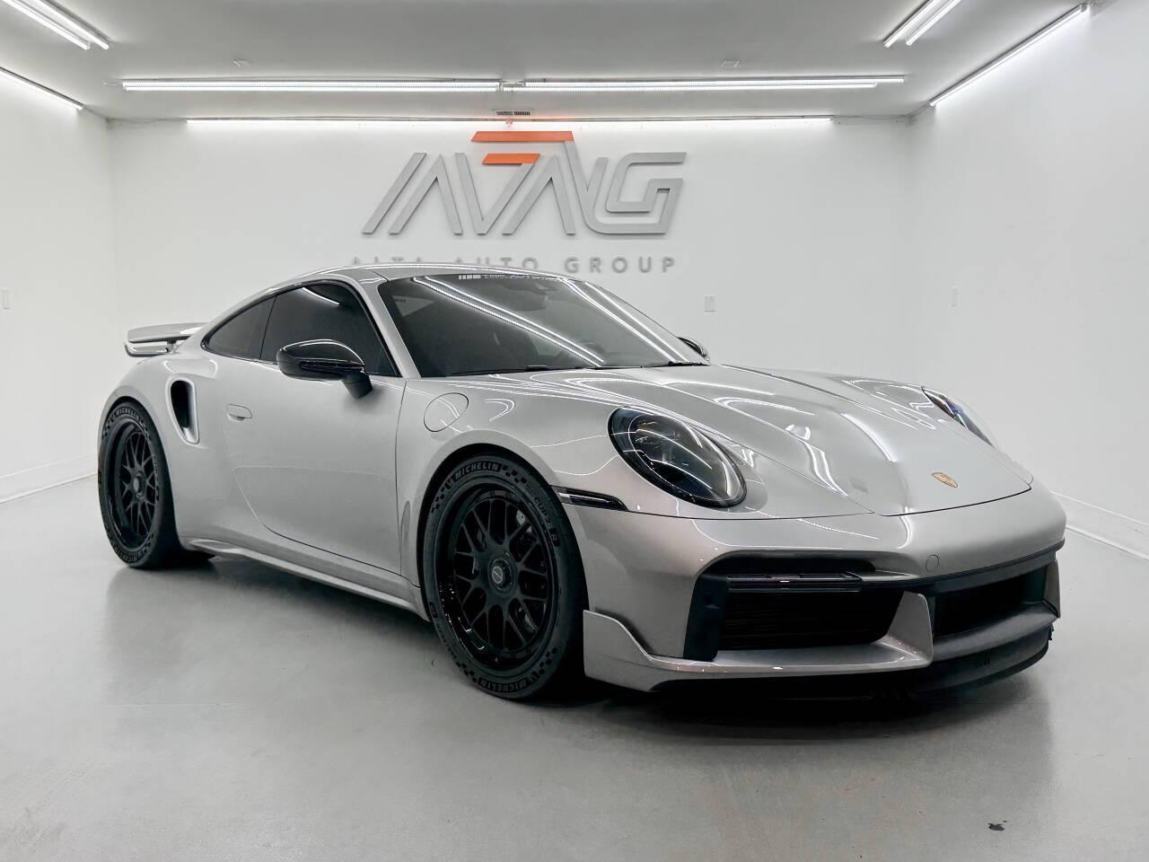 Porsche 911 Turbo  2021