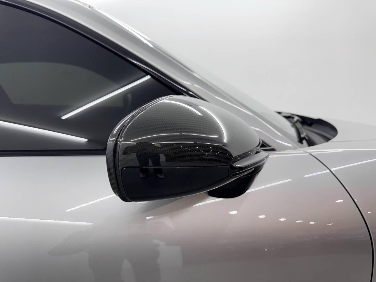 Porsche 911 Turbo  2021