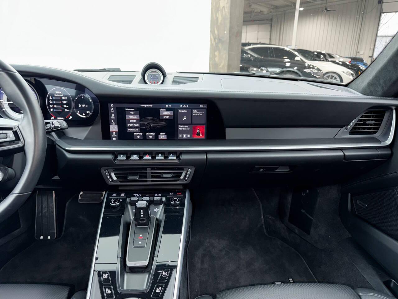 Porsche 911 Turbo  2021