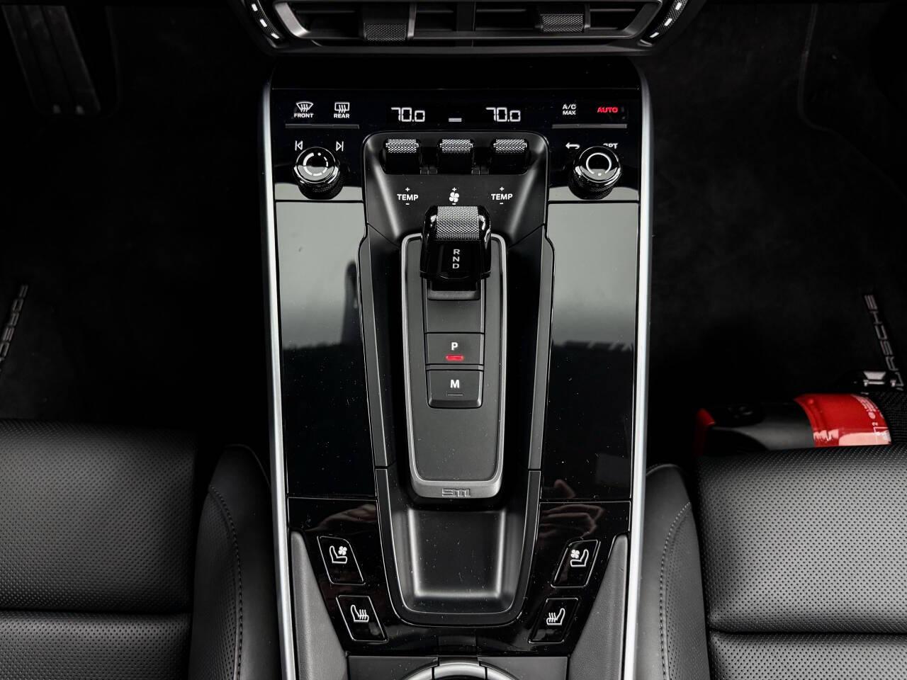 Porsche 911 Turbo  2021