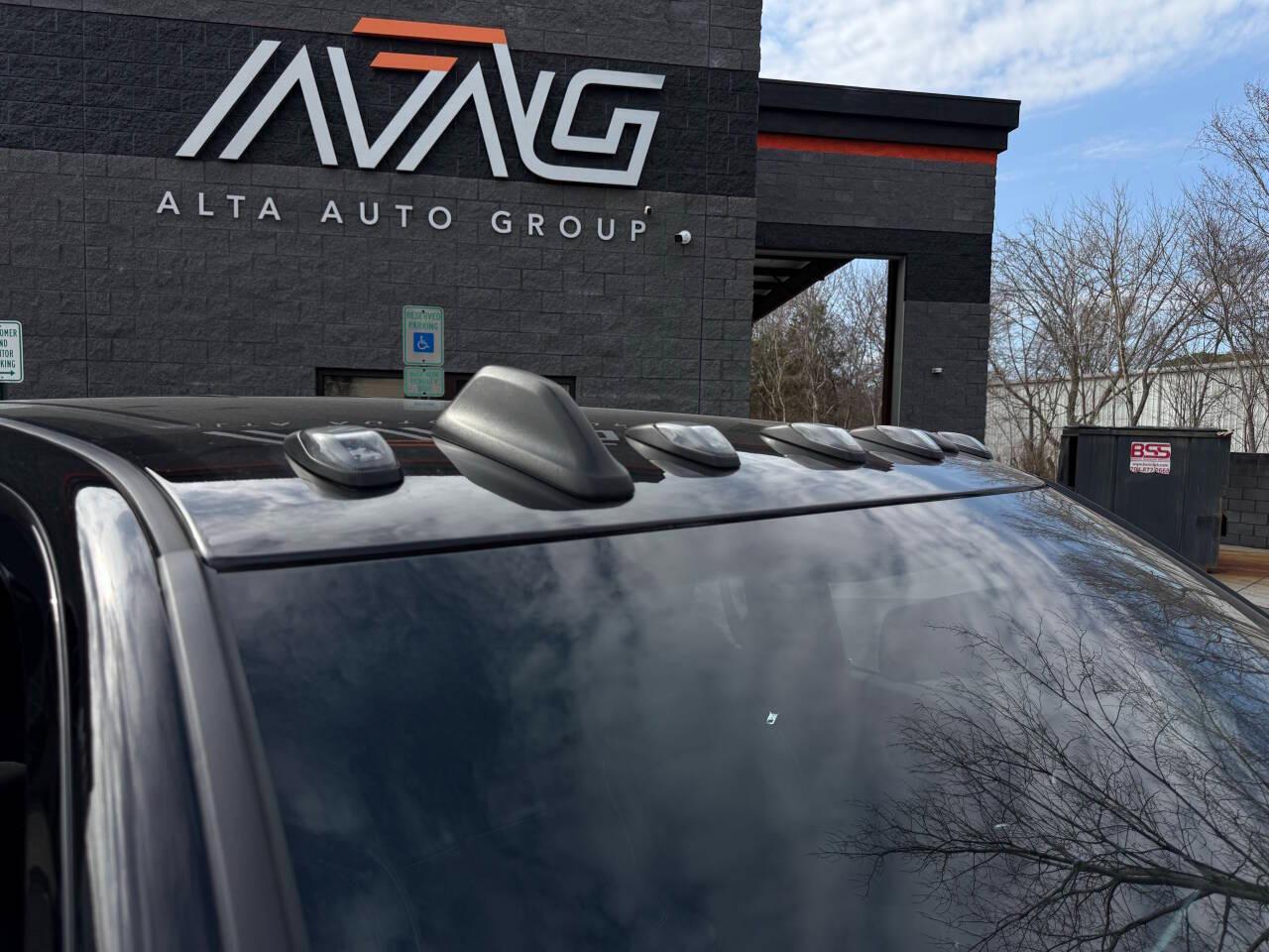 RAM 3500 Laramie Mega Cab 4WD DRW 2021