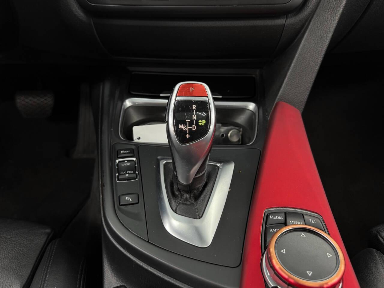 BMW 3-Series 328i xDrive Sedan 2015