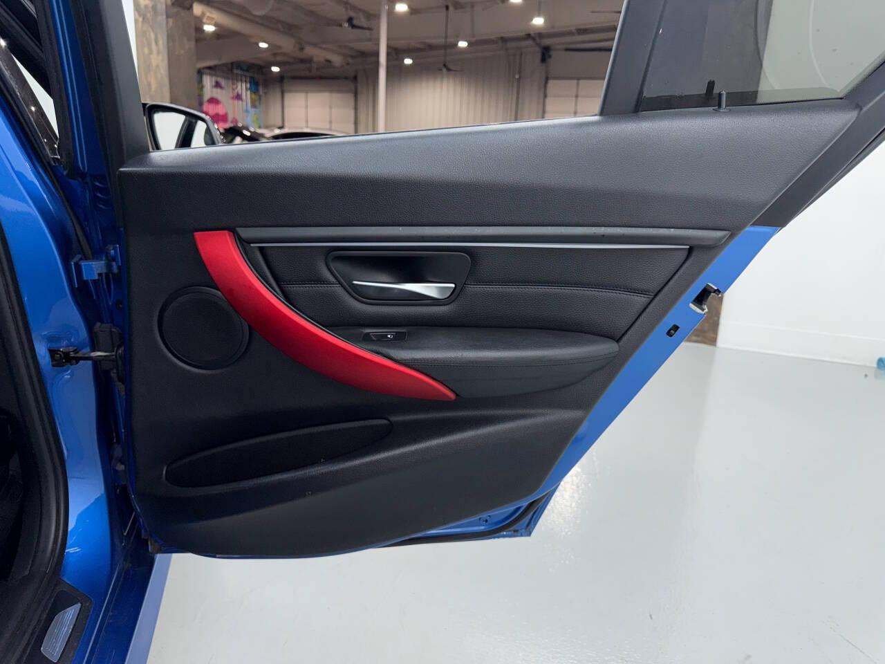 BMW 3-Series 328i xDrive Sedan 2015