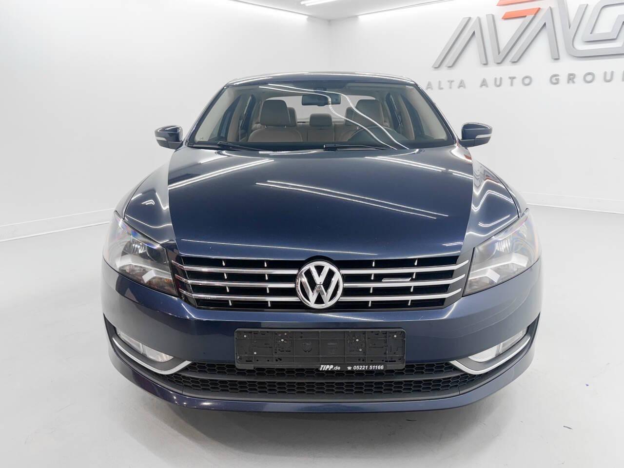 Volkswagen Passat 2.0L TDI SEL Premium 2013