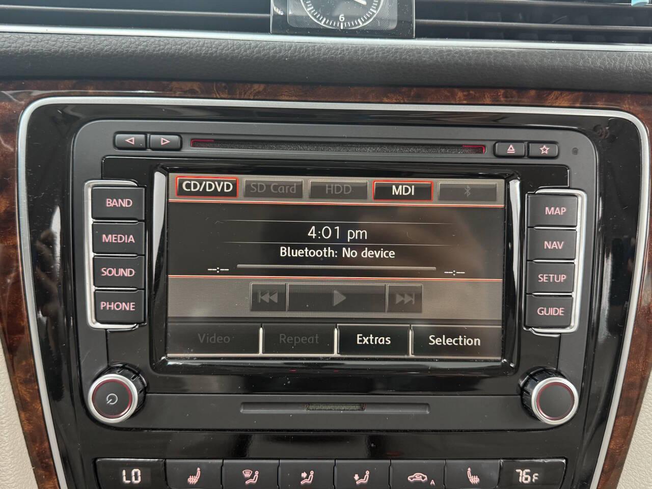 Volkswagen Passat 2.0L TDI SEL Premium 2013