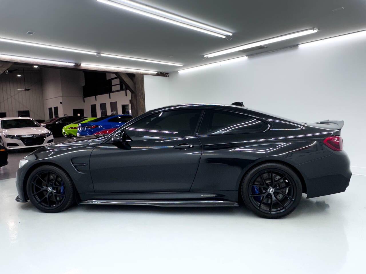 BMW M4 Coupe 2016